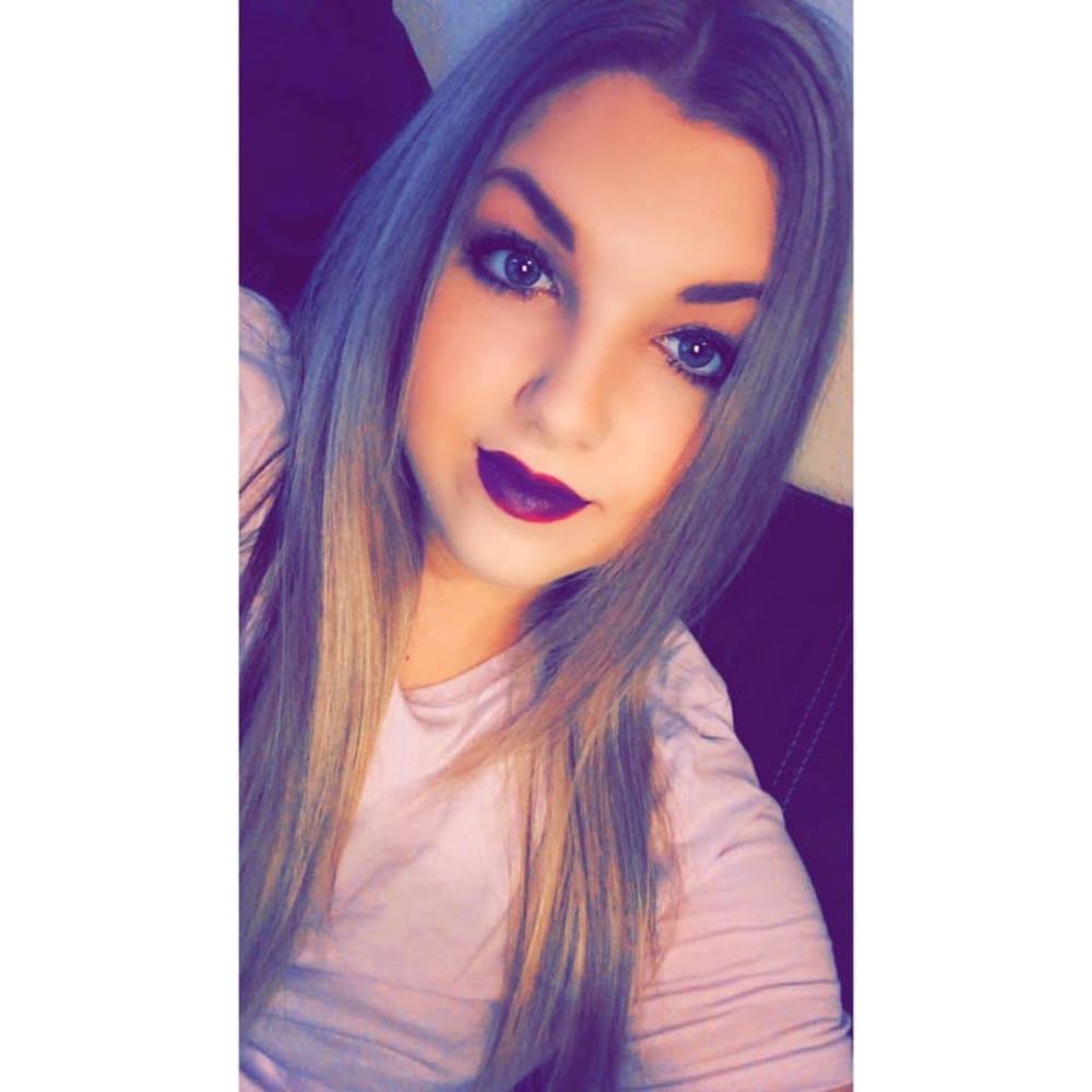 Meet your Posher, Loren